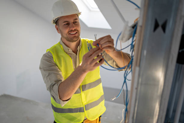 Best Affordable Emergency Electrician  in Pensacola Station, FL